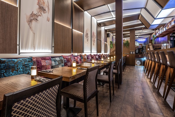 Surya Utrecht | Indiaas & Nepalees Restaurant & Bar